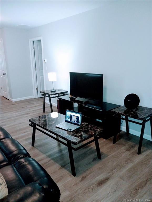 Building Photo - 168 Peabody St