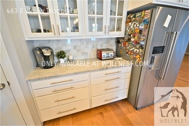 Building Photo - Stunning 6 Bedroom Fort Union Home! No Dep...