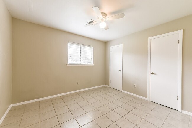 Building Photo - 3108 Wilmington St