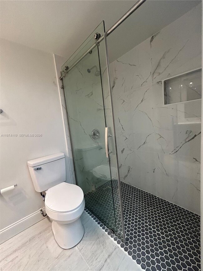 Building Photo - 301 Cambridge Rd