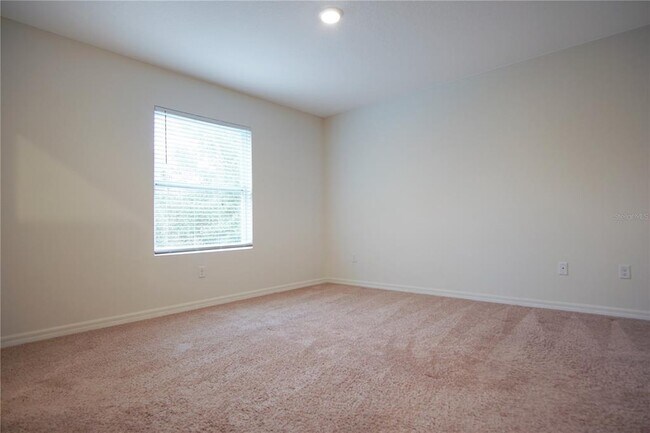 Building Photo - 467 Arbor Lakes Dr