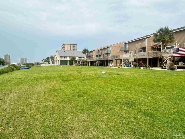 Building Photo - 344 Fort Pickens Rd