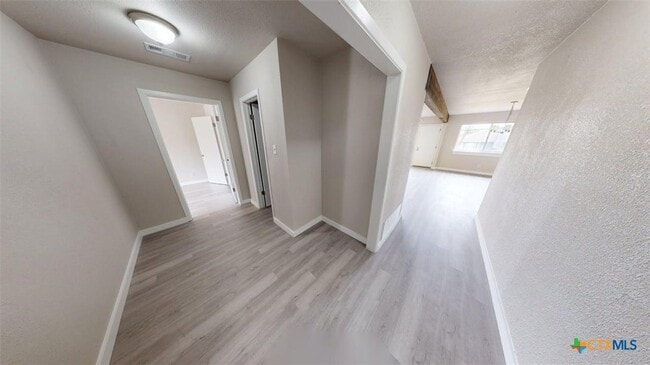 Building Photo - 2018 Shoemaker Dr