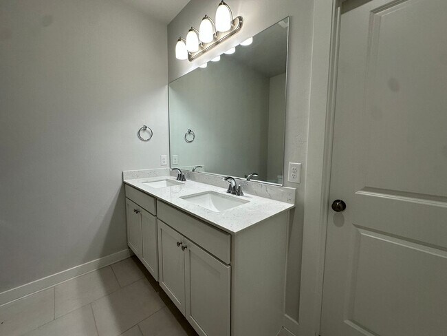 Building Photo - New Construction 4 Bedroom, 2 Bathroom on ...
