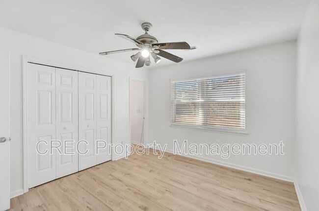 Building Photo - 8557 S Waccamaw Ct