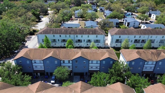 Building Photo - 6066 Gibson Ave