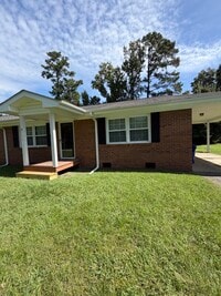 Building Photo - 114 Longwood Ln
