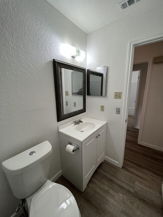 Building Photo - 8848 Meadow Range St