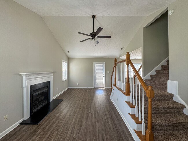 Building Photo - 1502 Bridgeton Way