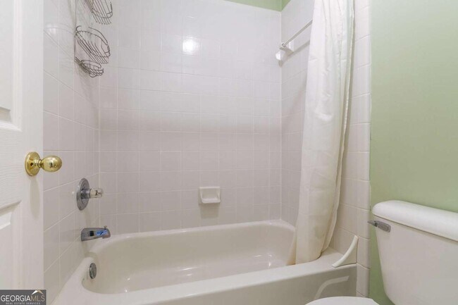 Building Photo - 1167 Druid Walk