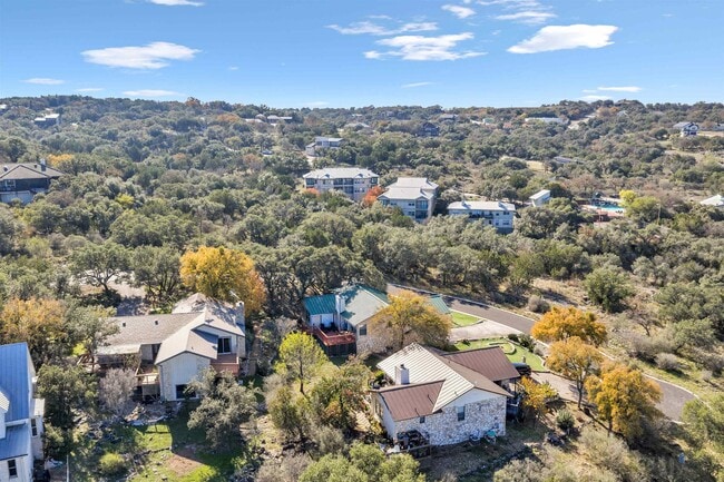 Building Photo - 708 Scarlet Sun