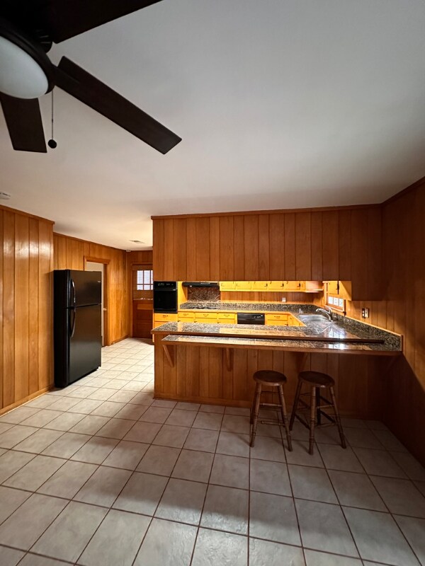 Building Photo - 538 Hillview Rd