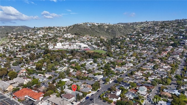 Building Photo - 352 Thalia St