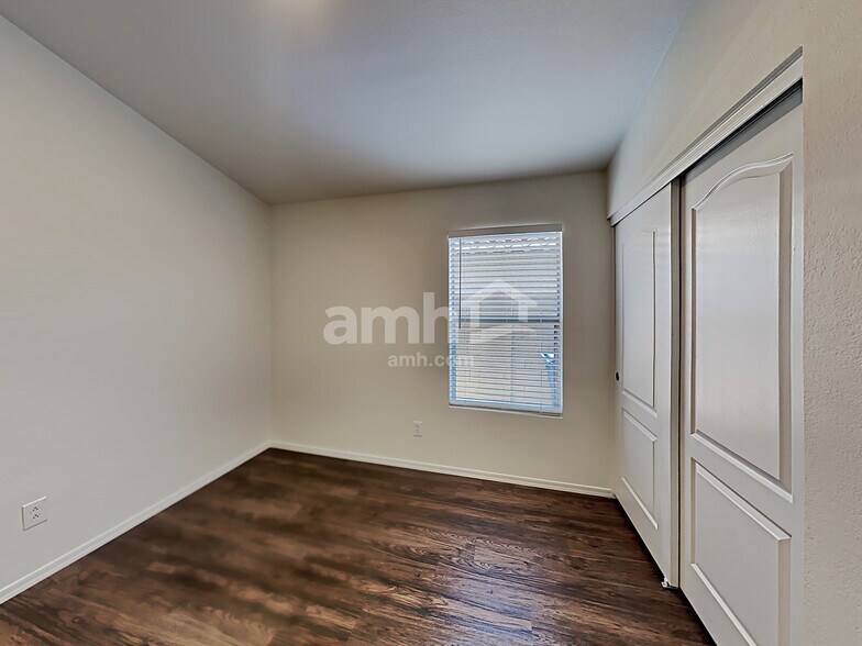 Building Photo - 15142 W Eureka Trail