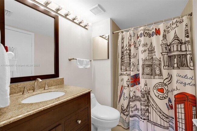 Building Photo - 10323 Hidden Springs Ct