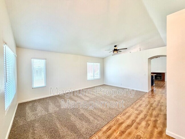 Building Photo - 29723 Ramsey Ct