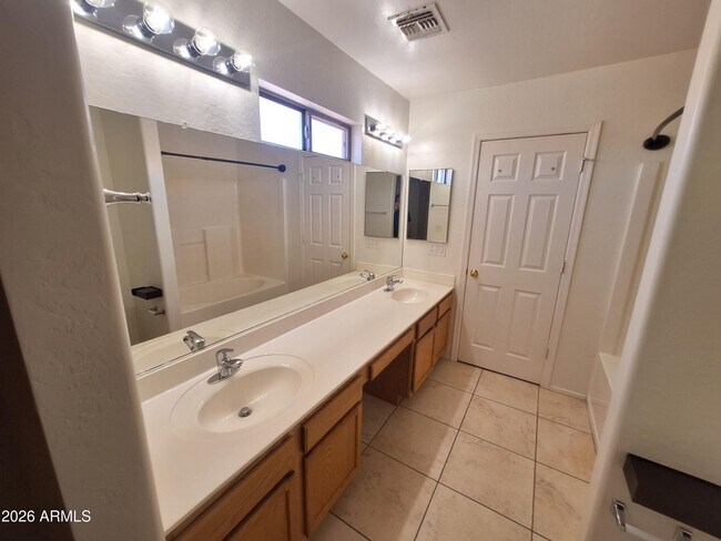 Building Photo - 42776 W Camino de Janos