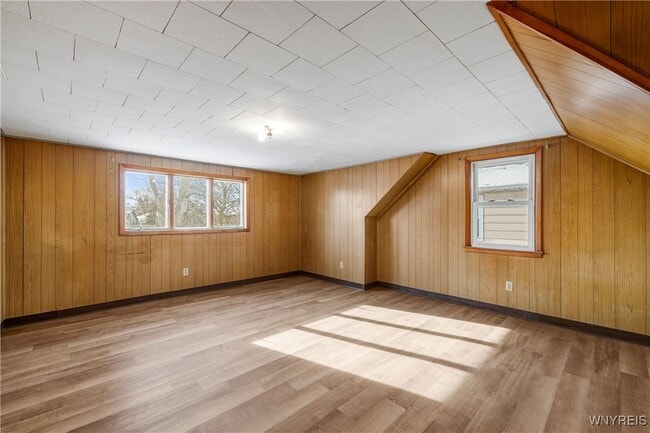 Building Photo - 1271 Cleveland Dr