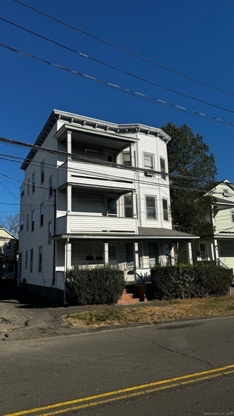 Building Photo - 178 Brentwood Ave