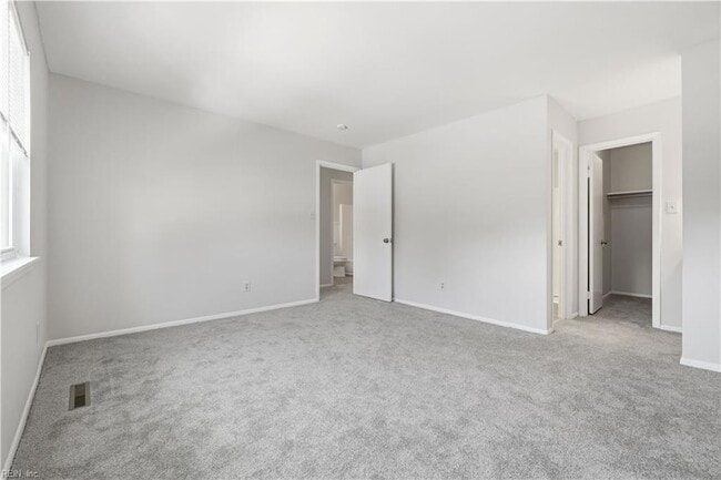 Building Photo - 1261 Clydesdale Ln