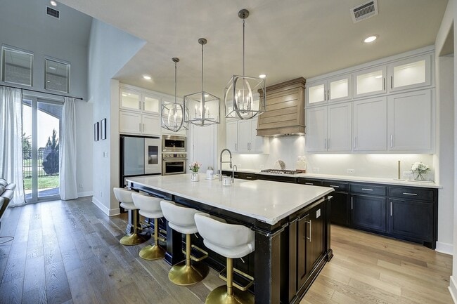 Building Photo - 2361 Glen Heather Ln