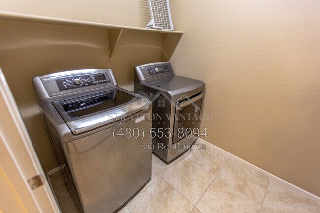 Building Photo - 18295 W Saguaro Ln