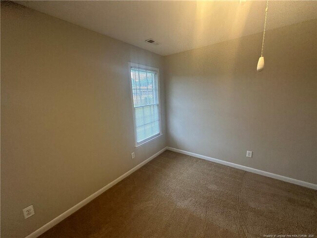 Building Photo - 7850 Penelope Dr