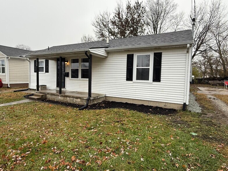 Building Photo - 509 E Mill St