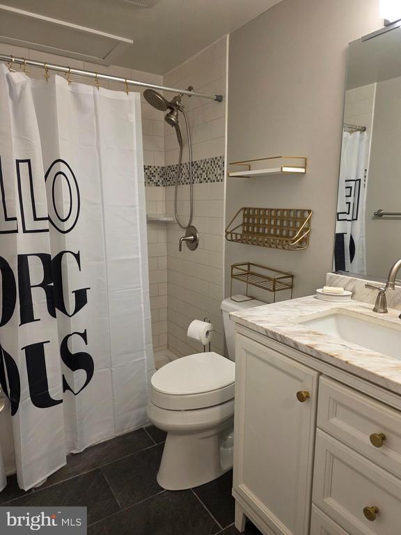 Building Photo - 28 Allegheny Ave