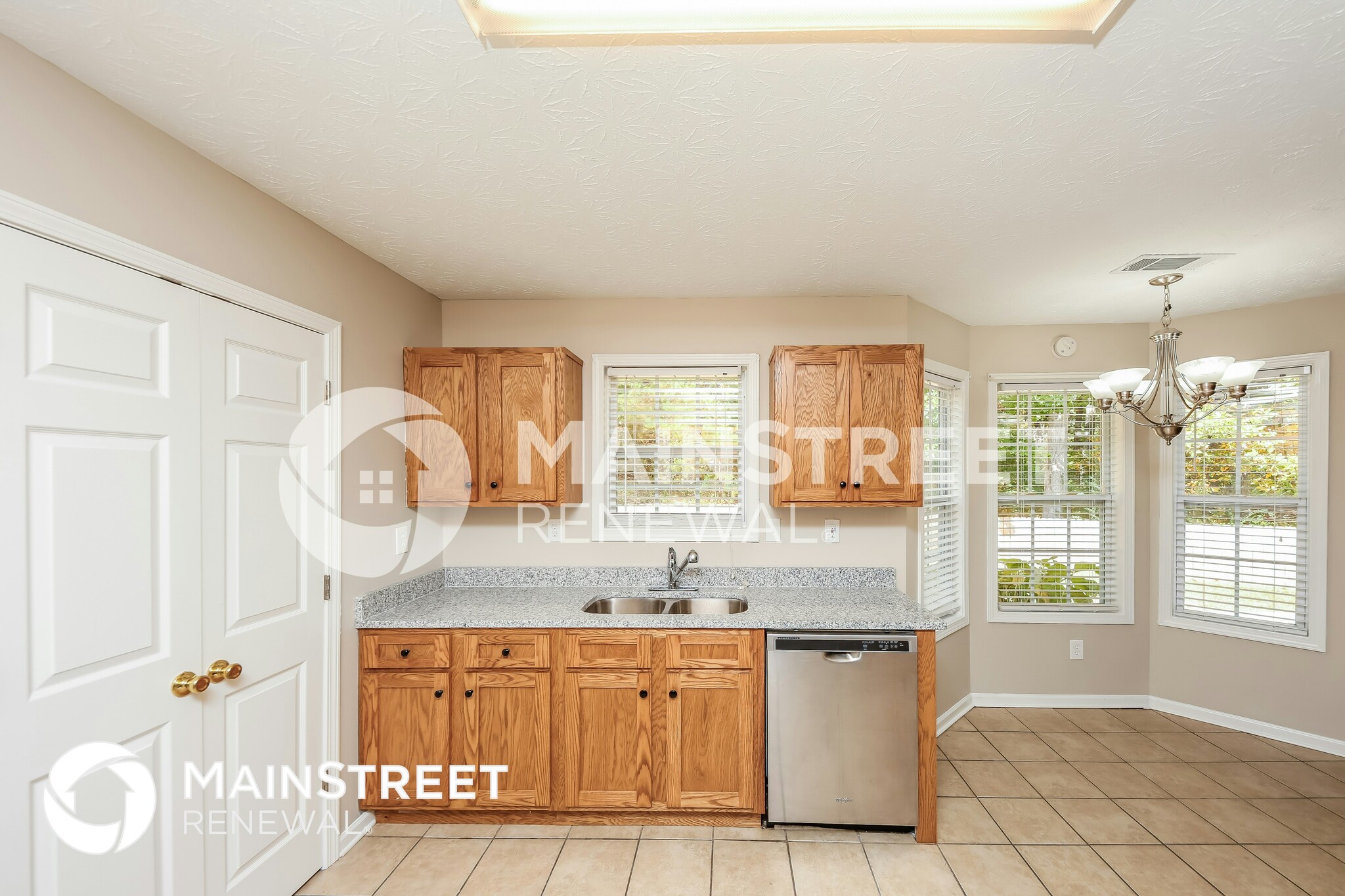 Building Photo - 706 Squirrels Nest Ct