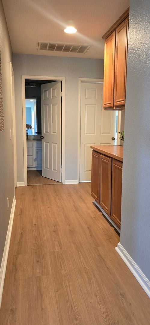 Building Photo - Beautiful Corner Home for Rent Sunnymead Ranch Location 3Bd/2.5Ba and BOUNS ROOM