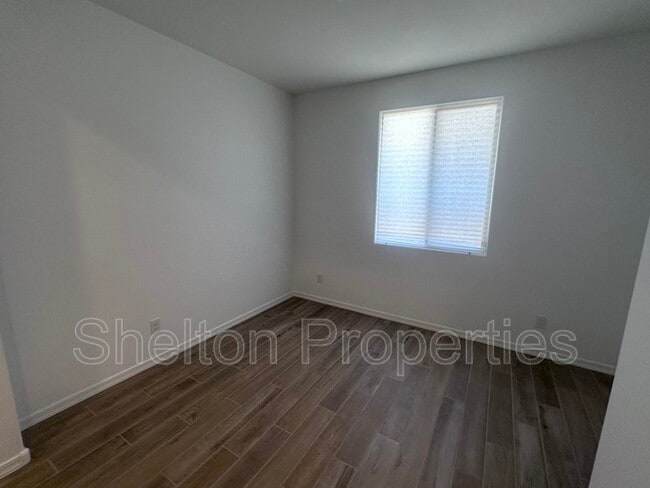 Building Photo - 14360 W Alameda Dr