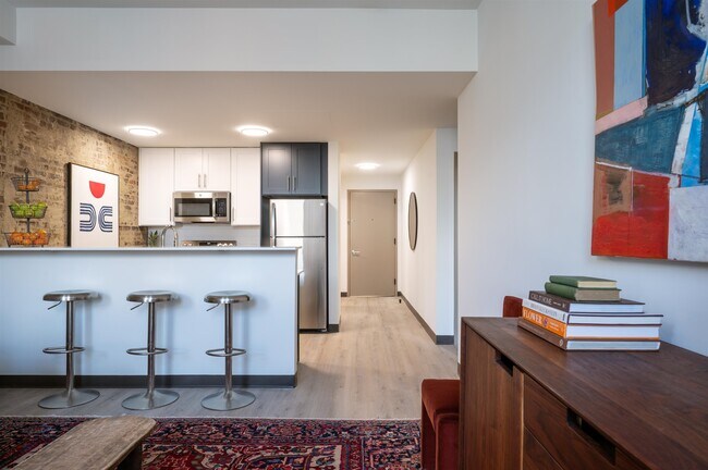 Building Photo - 857 Bergen Ave