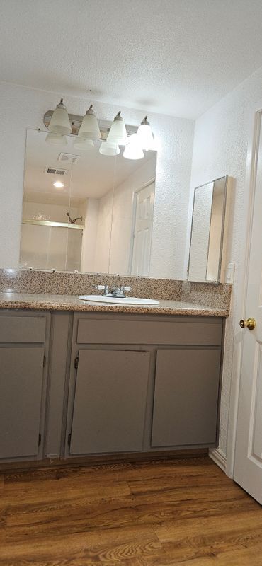 Building Photo - 1232 Riverview Ln