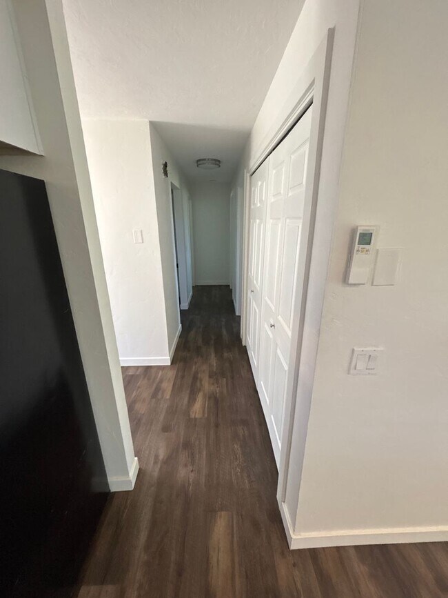 Building Photo - Charming 3 Bed, 1 Bath Home in Idaho Falls!