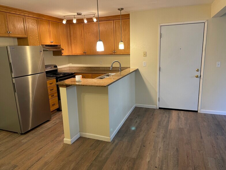 Building Photo - 1333 N Camino Alto