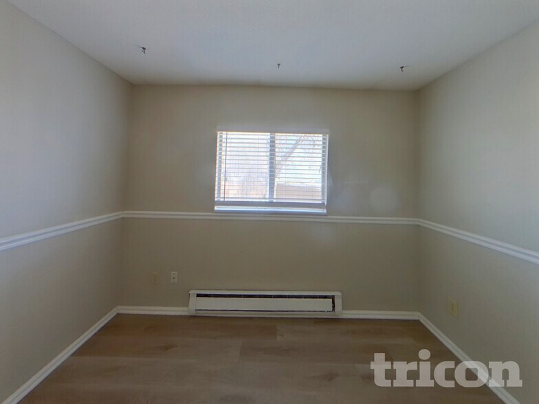 Building Photo - 11172 Hudson Pl