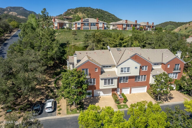 Building Photo - 2485 Waldemar St