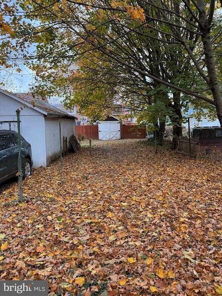 Building Photo - 73 Walnut St