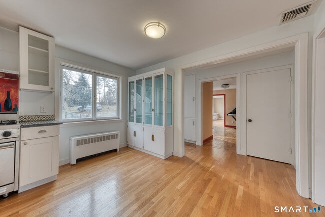 Building Photo - 23 Moulton Rd