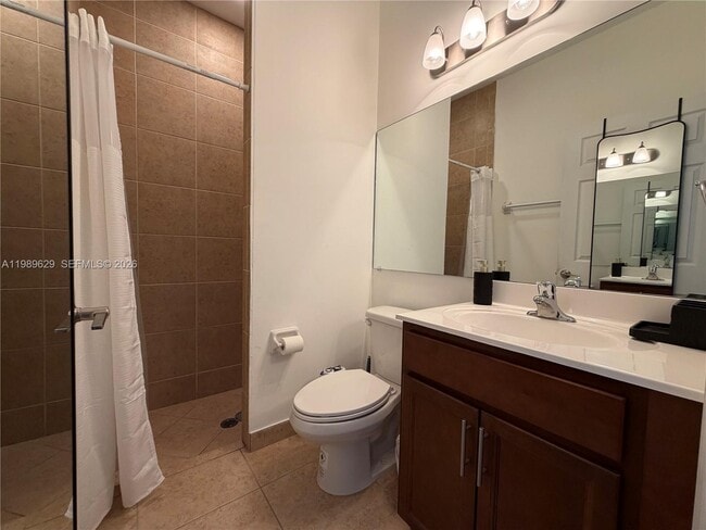 Building Photo - 6330 S Station Square