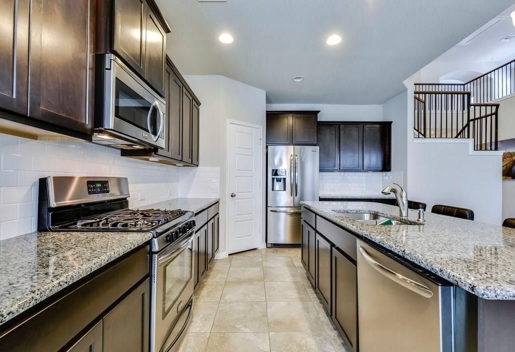 Building Photo - 11203 Sisquoc Formation View