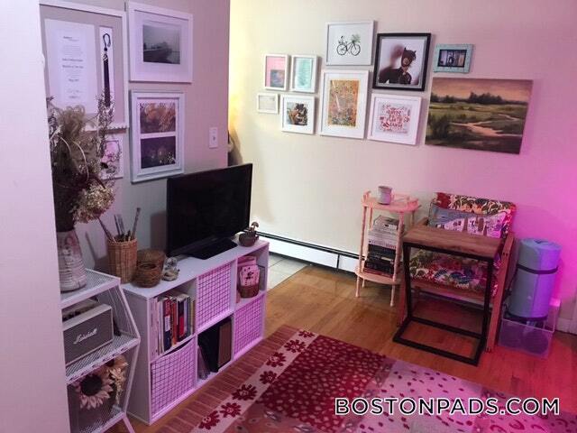 Building Photo - 28 Fleet St