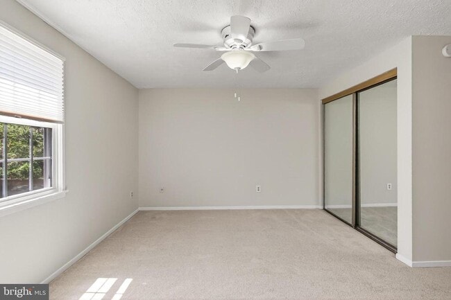 Building Photo - 337 Gundry Dr