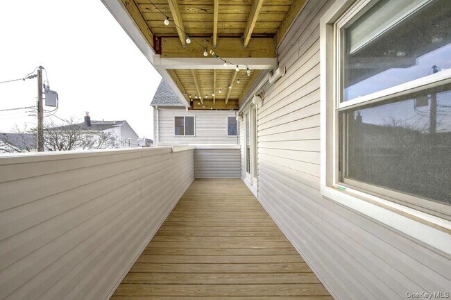 Building Photo - 61 Neptune Blvd