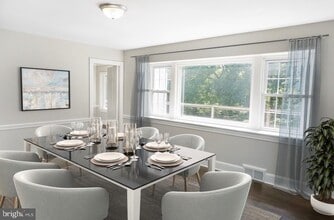 Building Photo - 248 Hilldale Rd