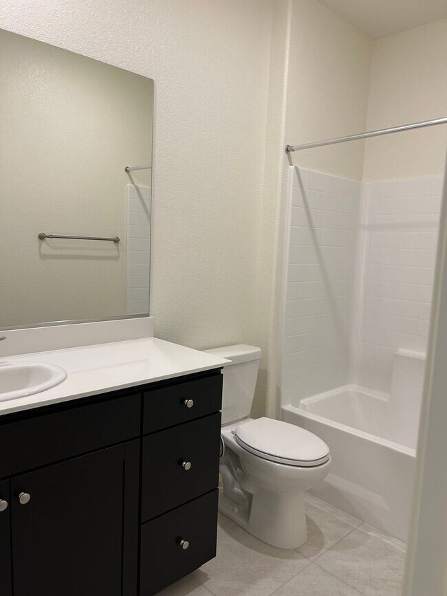 Building Photo - NEW HOME