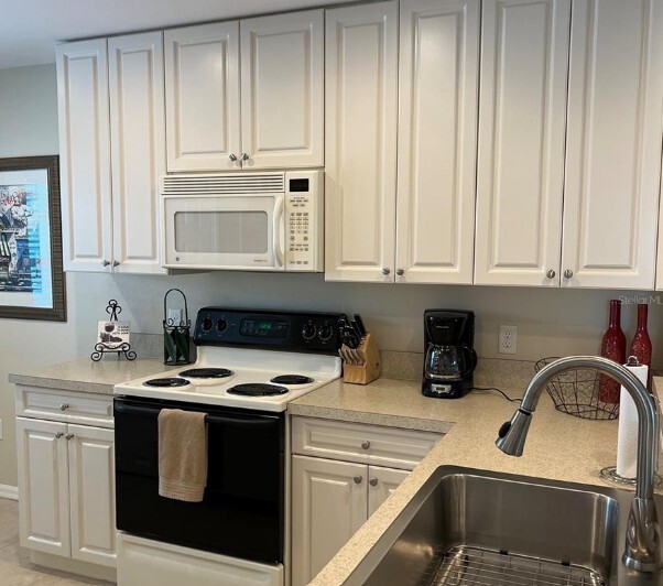 Building Photo - 5748 Sabal Trace Dr