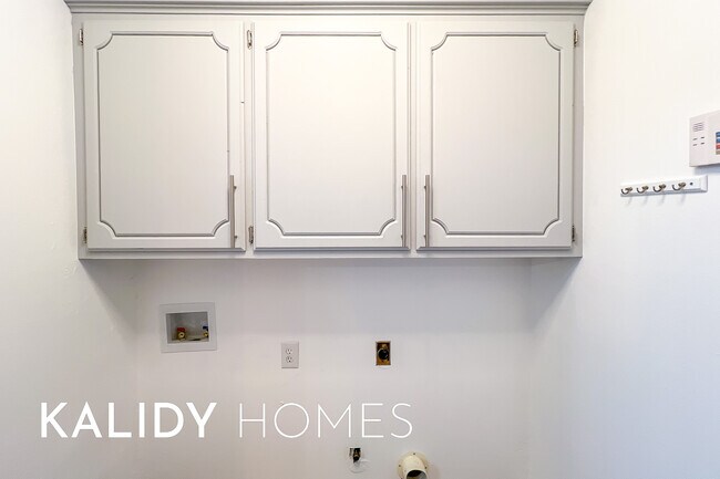 Building Photo - 3501 Baird Dr