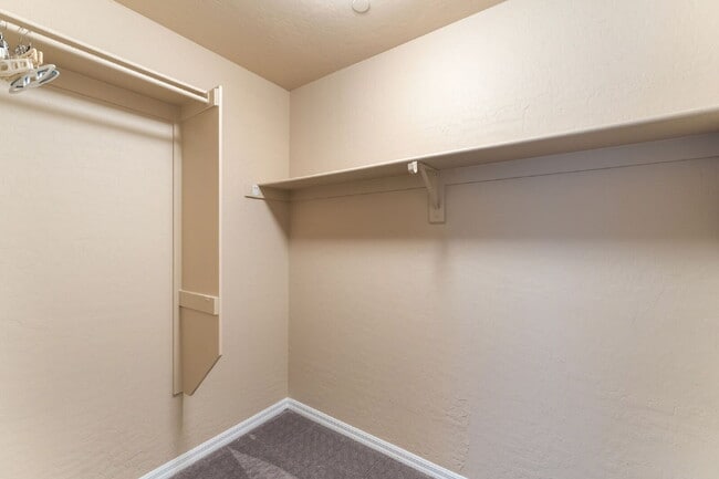 Building Photo - 3 bedroom, 2.5 bathroom Home with a 2 car garage  in  a Gated Community!